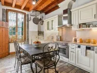 Недвижимость Single house 10 rooms: 2
