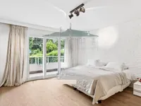 Недвижимость Apartment 6 rooms: 4