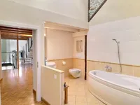 Недвижимость Single house 7 rooms: 8
