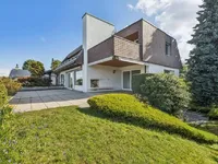Недвижимость Single house 10 rooms: 2