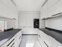 Недвижимость Single house 10 rooms: 6