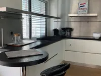 Недвижимость Apartment 5 rooms: 3