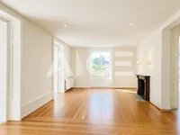 Недвижимость Single house 7 rooms: 6