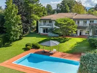 Недвижимость Single house 13 rooms: 1