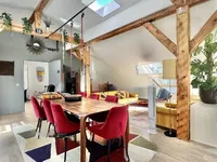 Недвижимость Apartment 5 rooms: 1