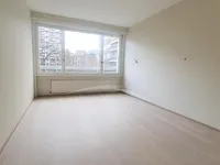 Недвижимость Apartment 4 rooms: 5