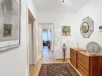 Недвижимость Apartment 5 rooms: 3