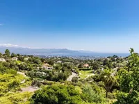 Недвижимость Villa Croix des Gardes: 1