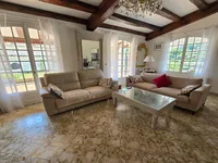 Недвижимость Villa La Maure: 3