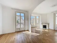 Недвижимость Villa République Cannes: 1