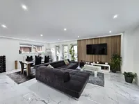 Недвижимость House 5 bedrooms for sale in Michelau: 1