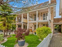 Недвижимость Attic flat 4.5 rooms: 1