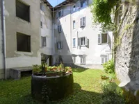 Недвижимость Квартира на улице Альвиано: 12