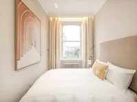 Недвижимость Redcliffe Square: 4
