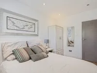Недвижимость Glamis Place: 5