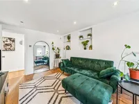 Недвижимость Lillie Road: 16