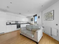 Недвижимость Cubitt Court, 100 Park Village East: 6