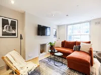 Недвижимость Amwell Street: 14