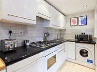 Недвижимость Amwell Street: 17