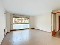 Недвижимость Apartment for sale in Escaldes Engordany, 3 bedrooms: 4