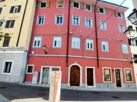 Недвижимость Четырехкомнатная в Центре: 1