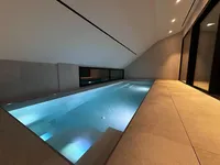 Недвижимость Triplex attic with private indoor pool: 3