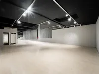 Недвижимость Торговое помещение в центре: 10