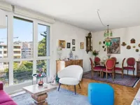 Недвижимость Apartment 4 rooms: 2