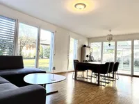 Недвижимость Bifamiliar house 6 rooms: 2