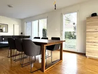 Недвижимость Bifamiliar house 6 rooms: 3