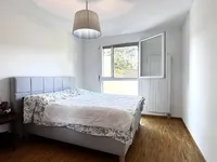 Недвижимость Bifamiliar house 6 rooms: 6