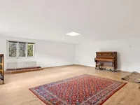 Недвижимость Single house 8 rooms: 10