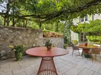 Недвижимость Single house 17 rooms: 2