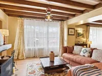Недвижимость Single house 17 rooms: 4