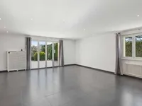Недвижимость Villa 8 rooms: 3
