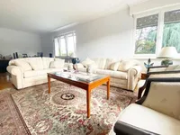 Недвижимость Single house 6 rooms: 3