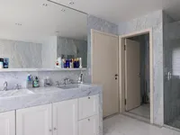 Недвижимость Apartment 7 rooms: 9