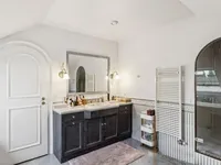 Недвижимость Single house 9 rooms: 5