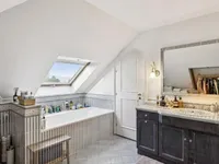 Недвижимость Single house 9 rooms: 6