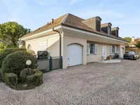 Недвижимость Single house 9 rooms: 7
