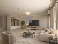 Недвижимость Apartment 6 rooms: 2