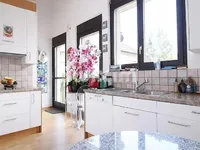Недвижимость Single house 7 rooms: 2