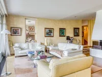 Недвижимость Villa 8 rooms: 3