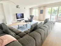 Недвижимость Apartment 6 rooms: 4