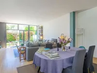 Недвижимость Apartment 6 rooms: 4