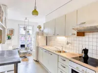 Недвижимость Apartment 4 rooms: 3