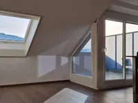 Недвижимость Attic flat 4 rooms: 2