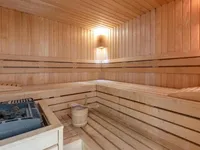 Недвижимость Apartment 4 rooms: 8