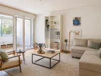 Недвижимость Apartment 2.5 rooms: 6