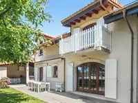 Недвижимость Single house 6 rooms: 1